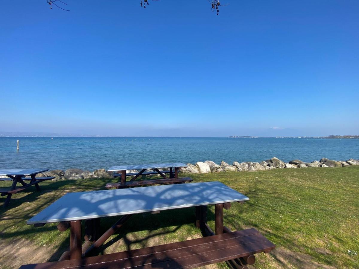 With Private Garden - Appartement Desenzano del Garda